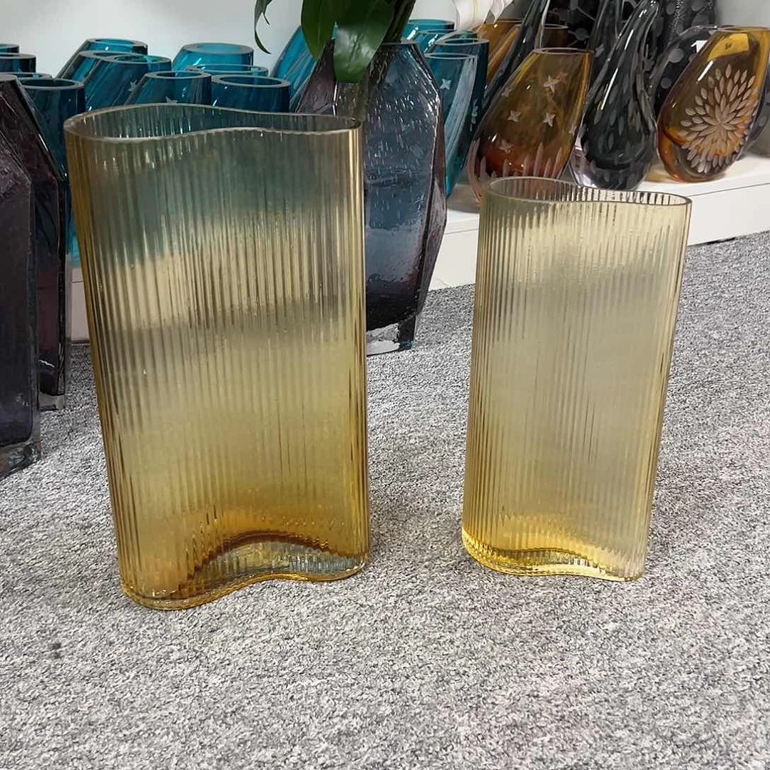 H****店琥珀色湖泊花瓶大号高35小号高31一对儿