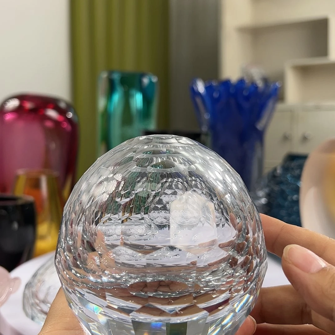 高8钻石磨刻花瓶