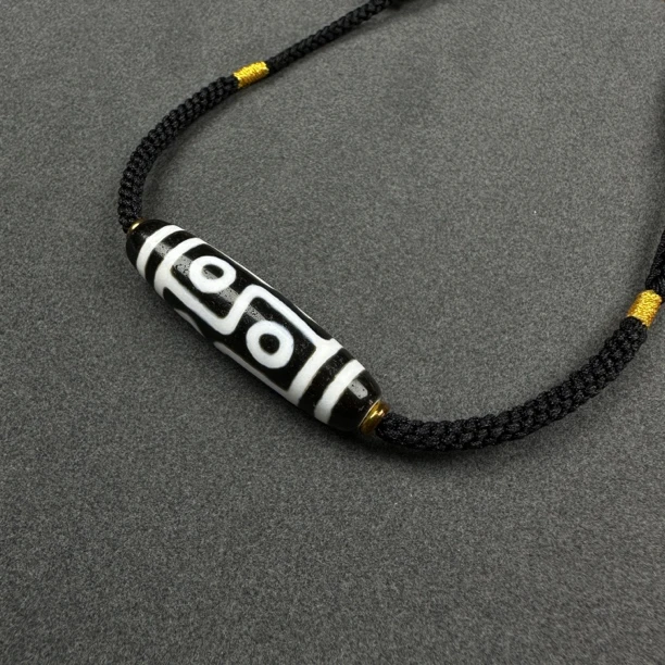 玖扬-台湾7A级 手工 黑白 折线六眼 高端简约大气 玛瑙锁骨链