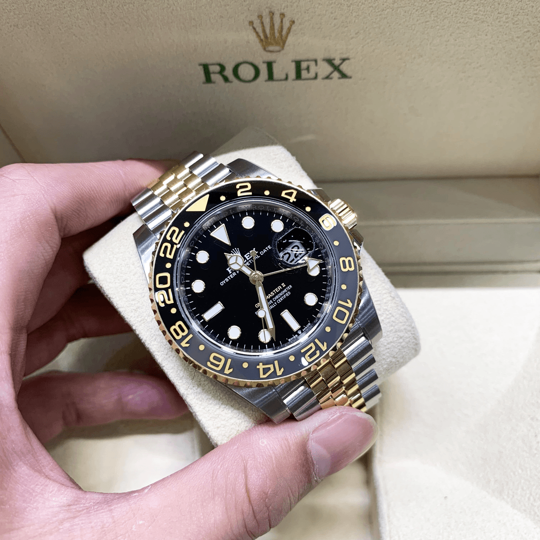 99新 Rolex/劳力士 M126713GRNR-0001皮蛋圈保卡：2023年9月10日