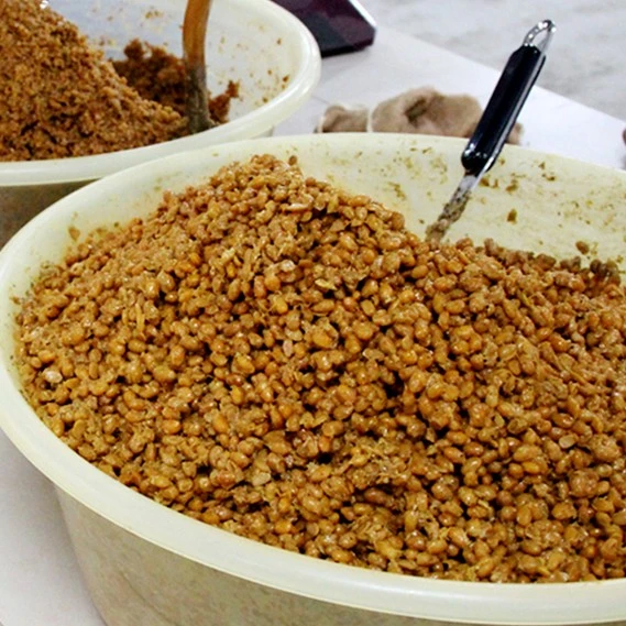 优选地方特产食用手工豆豉；干豆豉、湿豆豉（豆食颗）地摊火锅专用