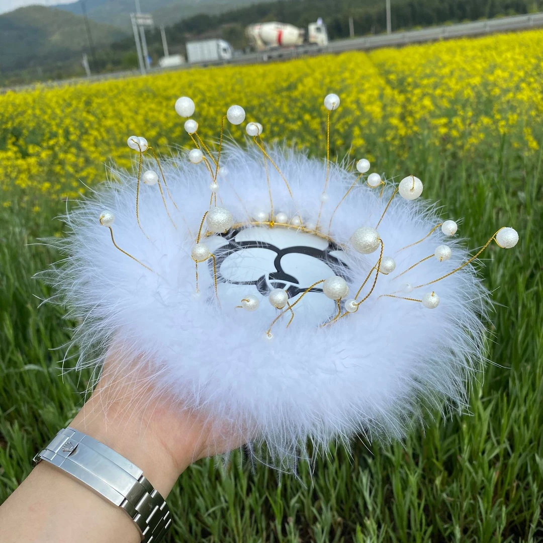汽车防滑垫珠珠羽毛垫子小雏菊车载中控台副驾驶防滑垫装饰品用品