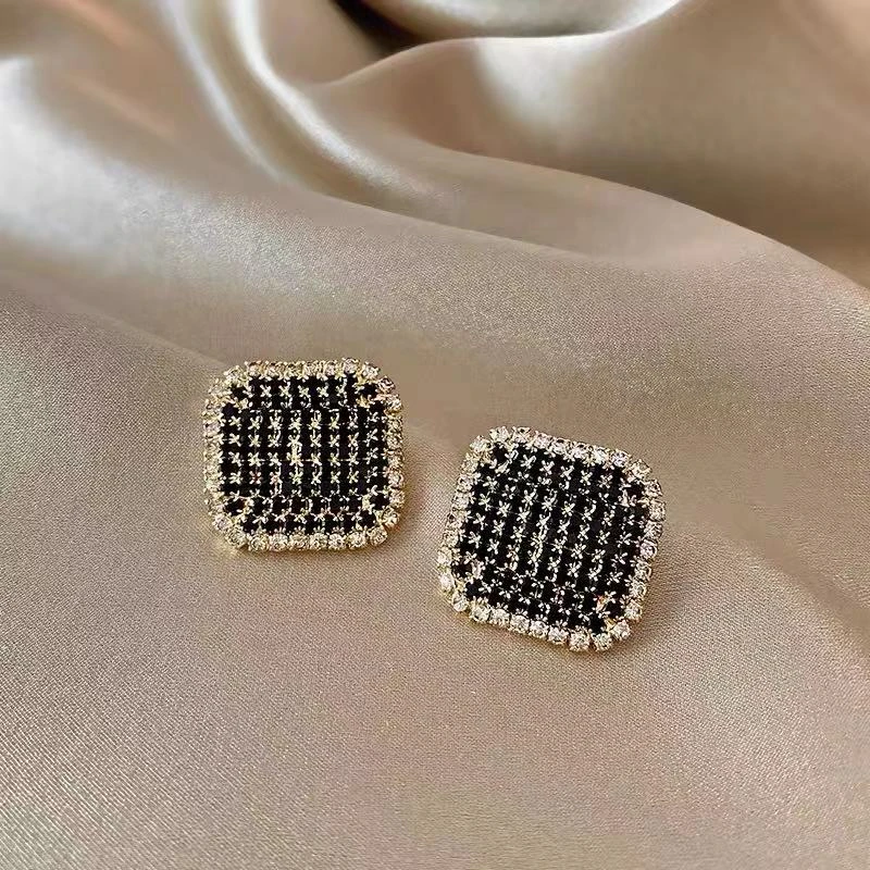 铜合金耳饰 4034高级感夸张耳钉小众独特设计耳饰潮方块轻奢耳环