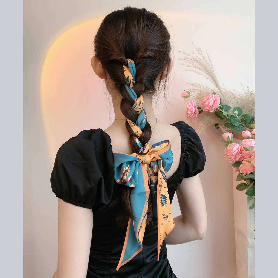 叶玲兰孔雀蓝丝巾女百搭春秋发带搭西装法式长条发饰绑发网红丝带