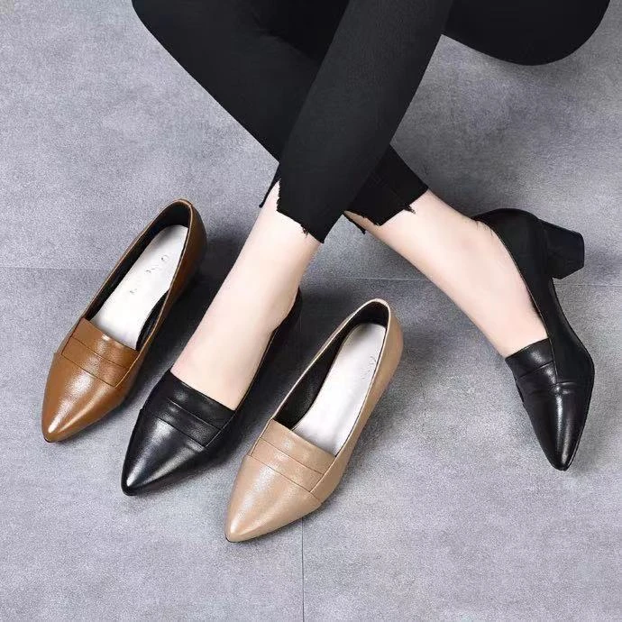 洋气舒适时尚气质优雅百搭尖头浅口软底粗跟单鞋 OMSM  62224