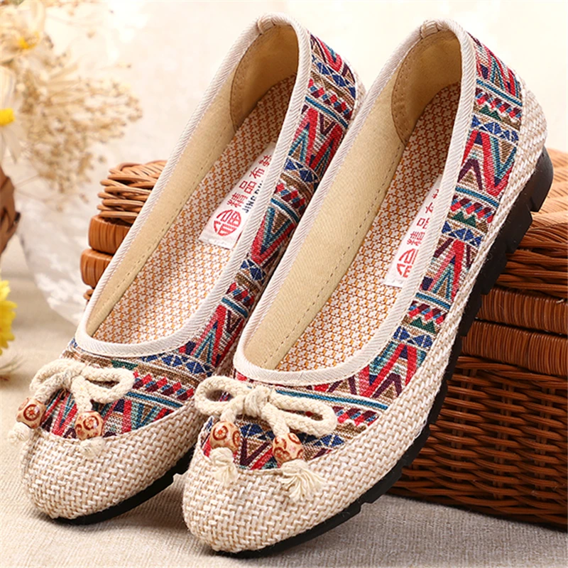 春夏老北京布鞋女透气软底单鞋一脚蹬妈妈鞋古风亚麻民族风绣花鞋