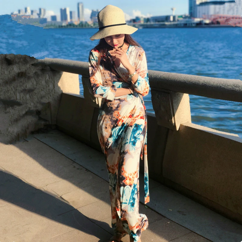 名媛气质优雅女人味花朵V领一片式裹身裙收腰显瘦弹力仿真丝长裙