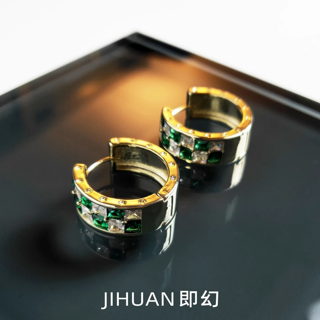 即幻 铜合金合成锆石耳饰 ♦也无风雨A 小众设计轻奢耳环  Q-4804
