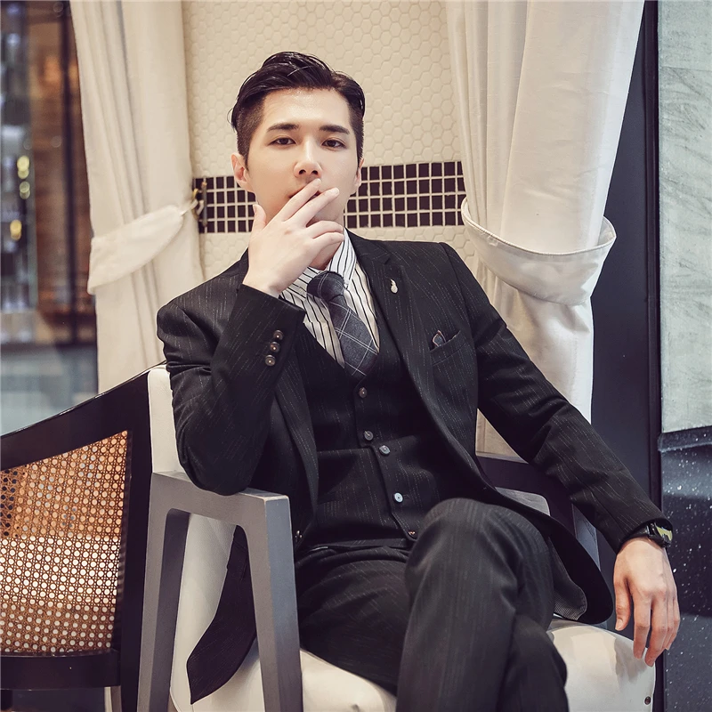 休闲西服套装男修身潮流商务正装男士新郎伴郎结婚礼服西装三件套