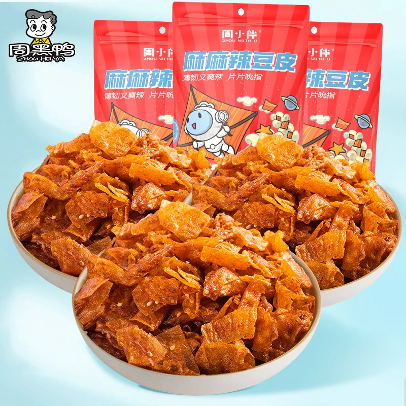 周黑鸭 周小伴 真空麻辣豆皮60g*3袋 辣条辣片解馋怀旧小零食吮指