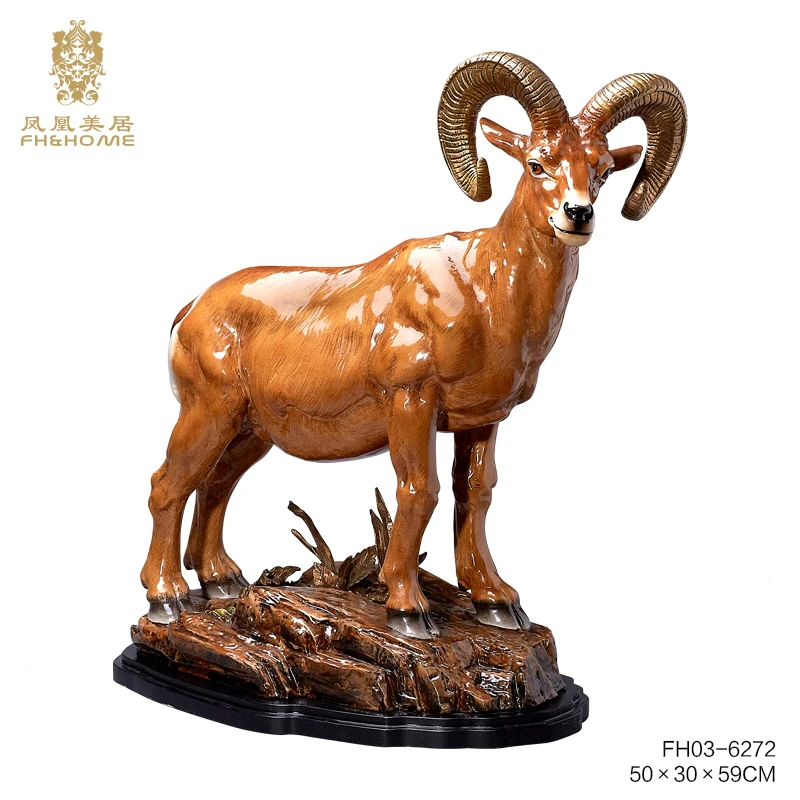 FH&HOME/凤凰美居欧式高温瓷彩绘陶瓷山羊台面动物装饰品个性摆件