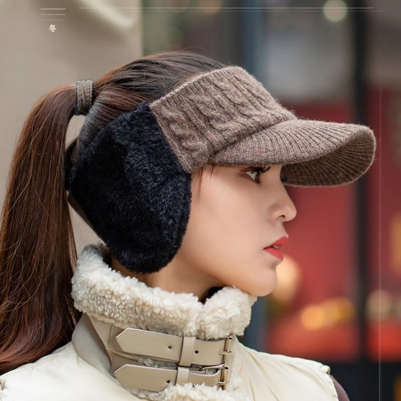 9066护耳空顶鸭舌帽女保暖加绒秋冬季百搭时尚针织女士中年毛线帽