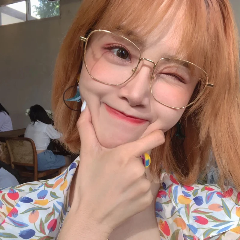 大框金丝眼镜女韩版潮装饰斯文败类金边金框复古日系眼镜框ins风