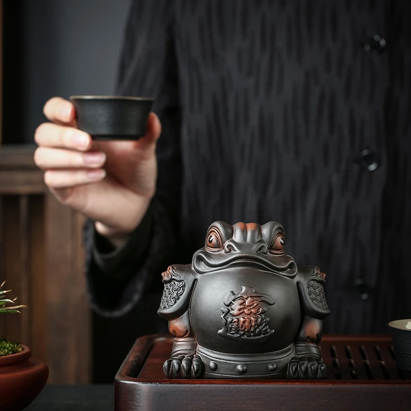 家用紫砂茶宠摆件可养招财金蟾茶具茶玩茶桌手工品鸿运当头小摆件