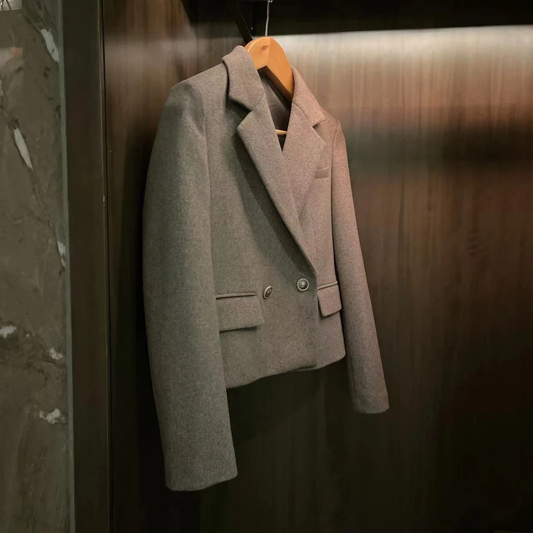 SS22026  短款西服厚外套