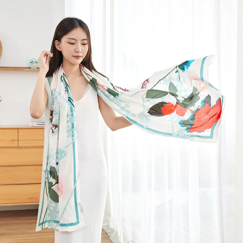 丝爱芙桑蚕丝巾真丝围巾春秋款优雅时尚百搭印花长方巾缎面女长款