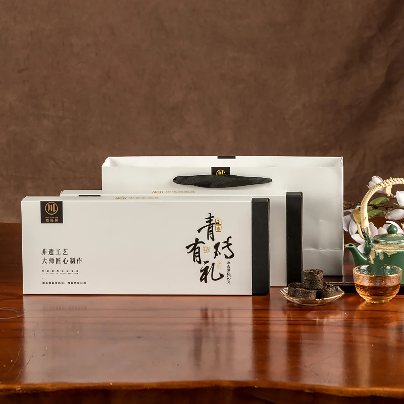 正宗优质赤壁青砖茶青砖有礼 免撬小颗粒礼盒装二盒一提