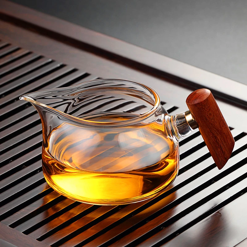 花梨木把加厚耐热玻璃公道杯功夫茶分茶器侧把公杯茶海茶道配件