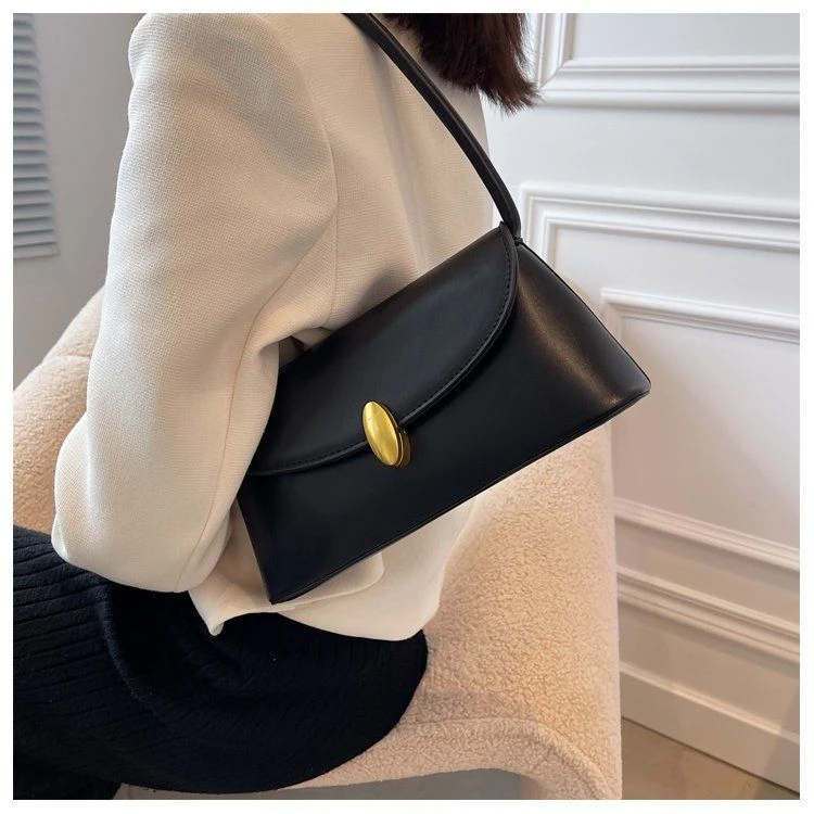 秋冬小包包女包2021新款潮时尚网红单肩腋下包休闲简约纯色小方包