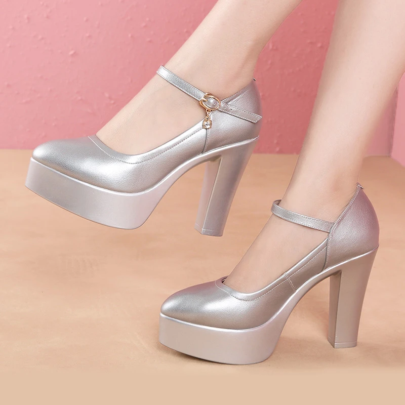 银色模特旗袍小码高跟走秀鞋女粗跟t台防水台一字扣单鞋高跟鞋