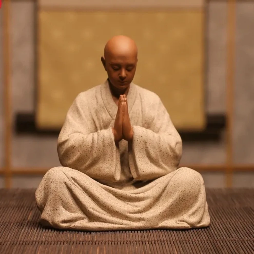 新中式手工紫砂小和尚茶宠摆件小沙弥禅意茶道茶室桌面车载装饰品