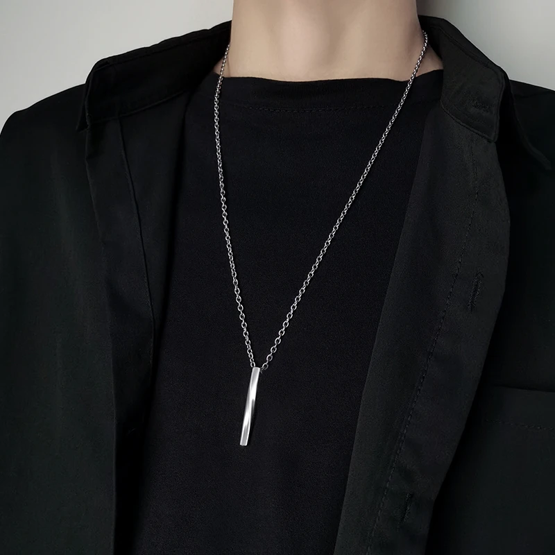 克兰茜 钛钢吊坠 扭曲项链男潮流简约时尚个性三色网红百搭冷淡风