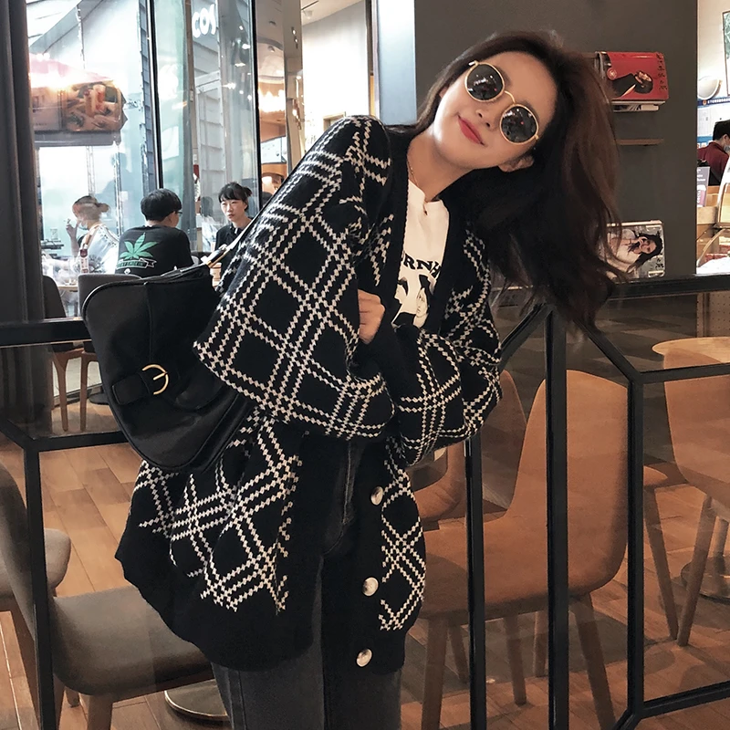 韩系毛衣慵懒风秋装新款外穿宽松复古风开衫毛衣线衫外套女格子