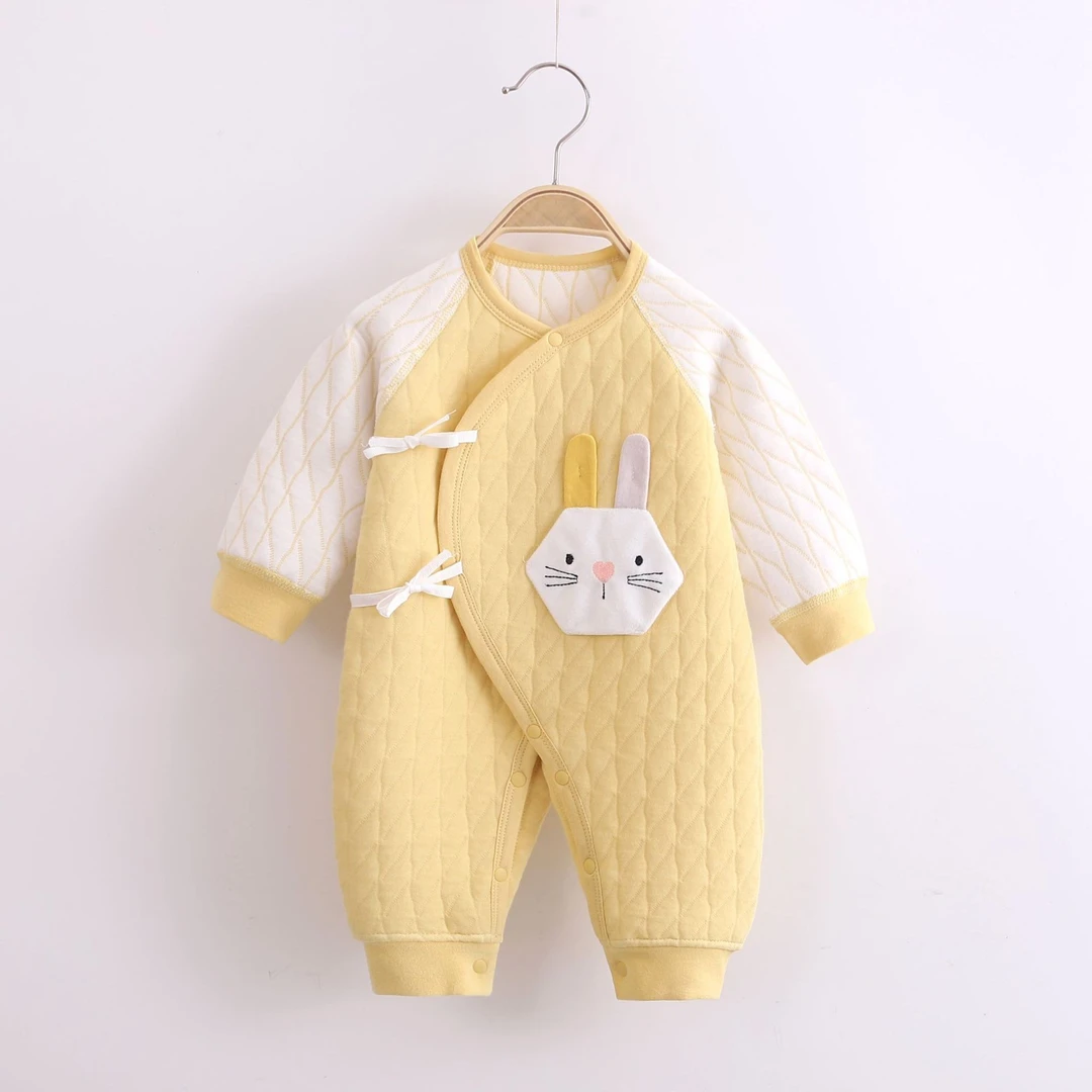 婴儿连体衣春秋三层保暖冬季夹棉哈衣新生儿衣服早秋宝宝加厚套装