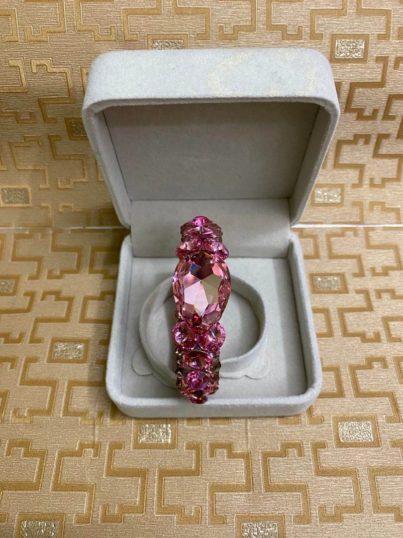 时尚潮流饰品五种颜色