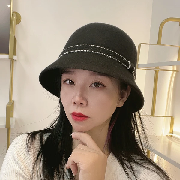 伴糖晓詹时尚减龄洋气保暖绵羊毛盆帽显脸小百搭日系渔夫帽子女冬