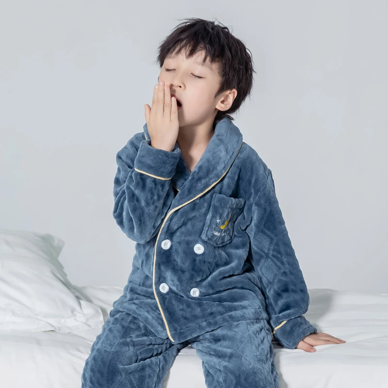 秋冬儿童珊瑚绒睡衣男童女孩法兰绒加厚宝宝女童家居服中大童套装