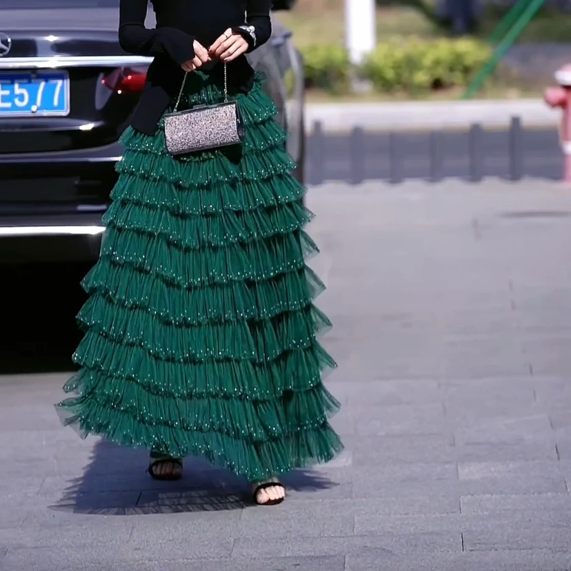 2025春夏新款手工烫钻蛋糕裙名媛气质时尚长款显瘦轻奢半身裙121