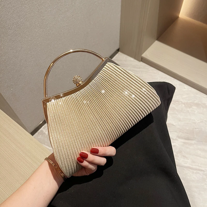 新款晚宴包女士手提包镶钻宴会手拿包礼服晚妆包手拿包包斜跨小包