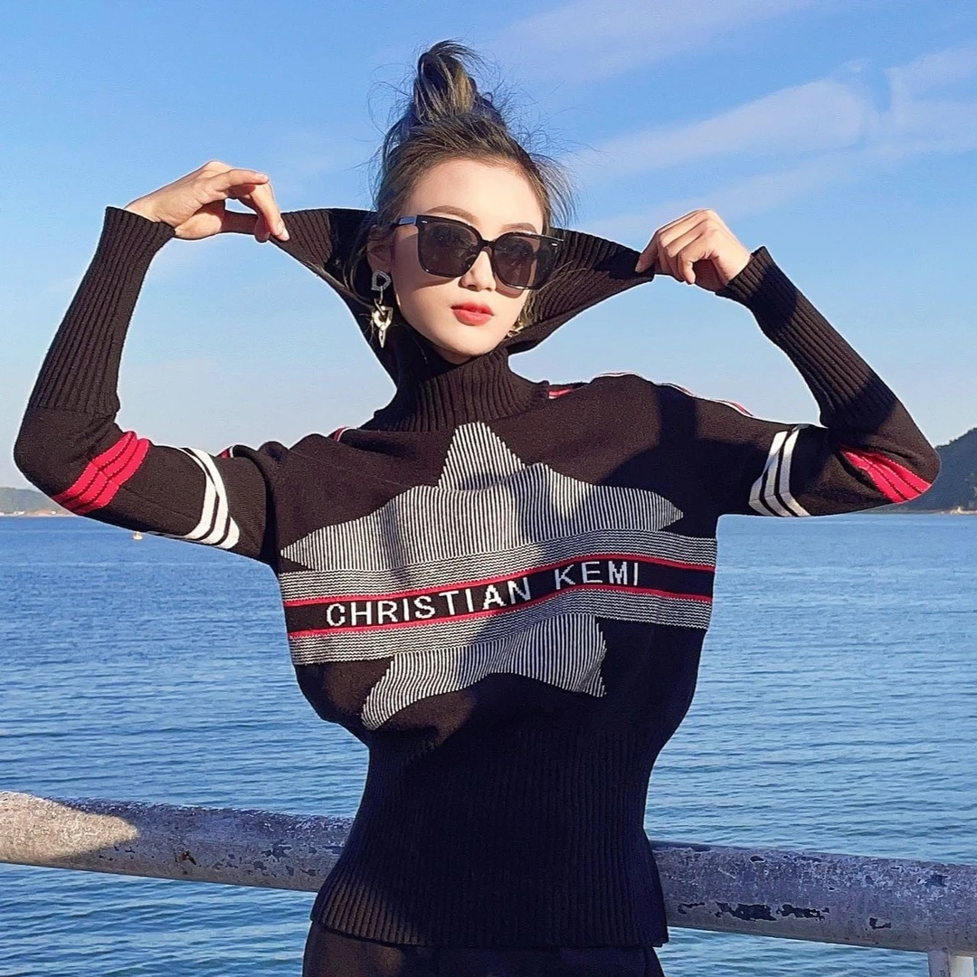 柯米儿KM2028星星字母打底针织衫毛衣显瘦