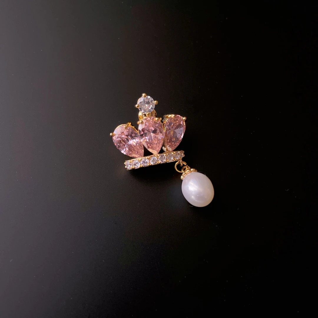 铜合金合成锆石胸针 百搭迷你小皇冠饰品/精致时尚小众轻奢可爱