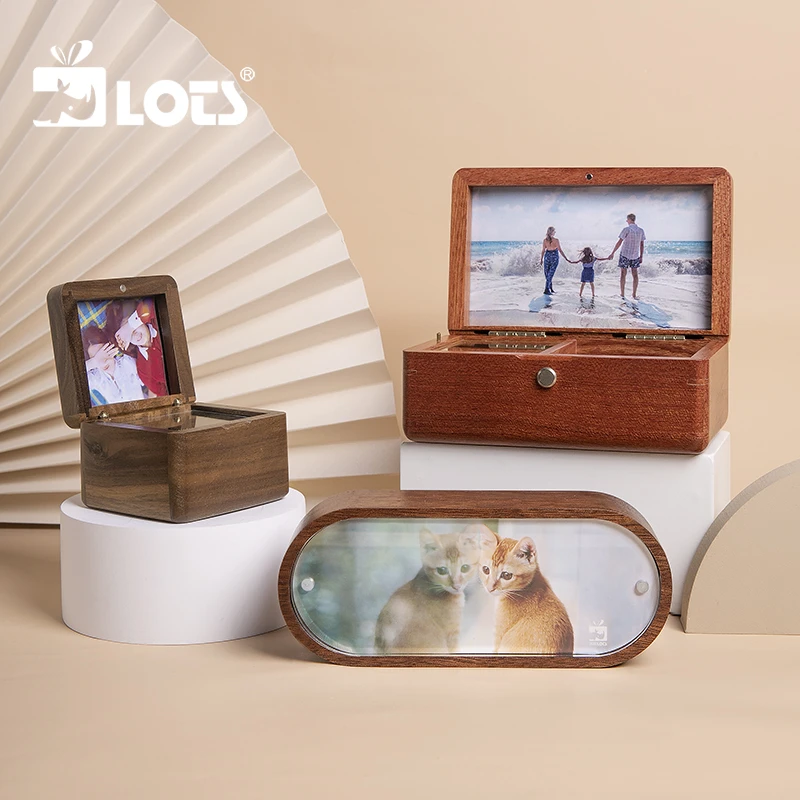 LOTS | 照片音乐盒相框木质八音盒女生生日惊喜diy刻字定制礼物
