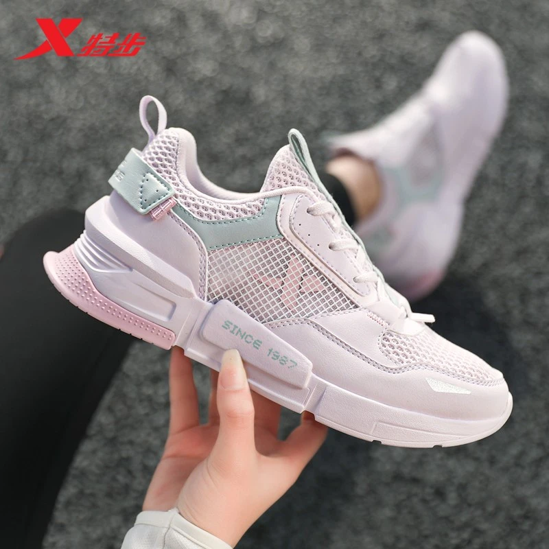 特步女鞋运动鞋2023夏季新款休闲潮流韩版女士网面透气跑步鞋子