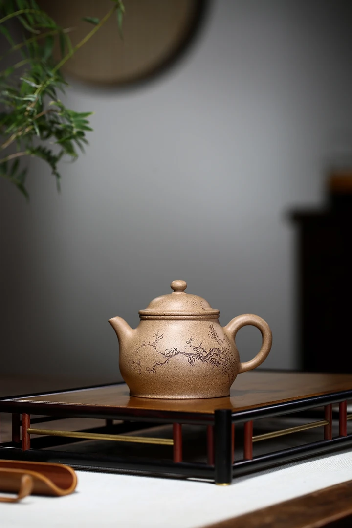 宜兴紫砂壶茶壶高潘壶原矿老段泥240毫升手工刻绘