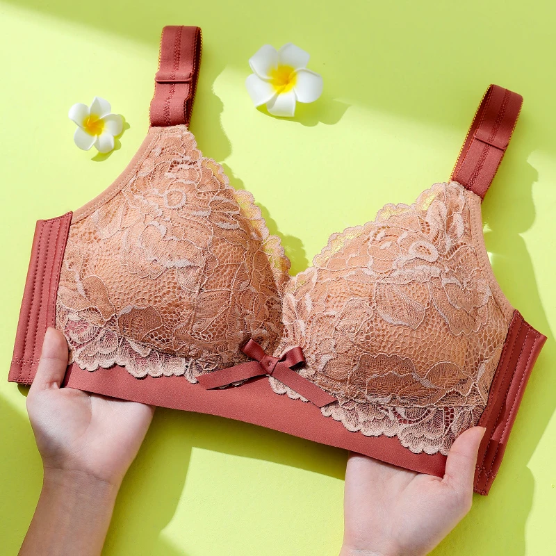 大胸显小内衣防下垂薄款缩胸调整型聚拢乳胶蕾丝文胸大码收副乳