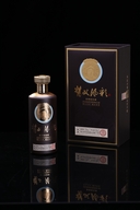 酱父风彩酒专卖店